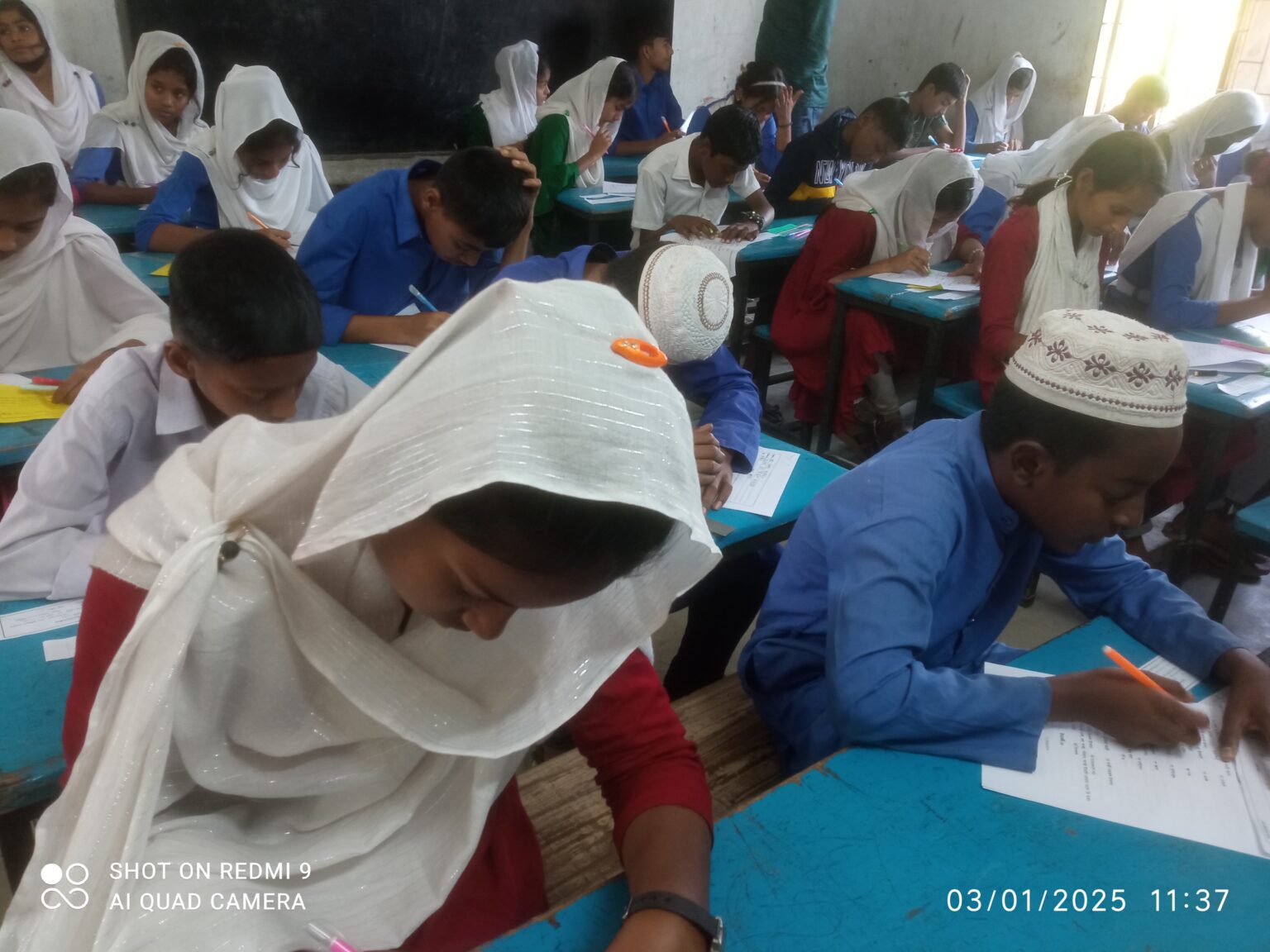 অর্পণ দর্পণ ফাউণ্ডেশনের উদ্যোগে সুফিয়া খাতুন শিক্ষা বৃত্তি পরীক্ষা অনুষ্ঠিত