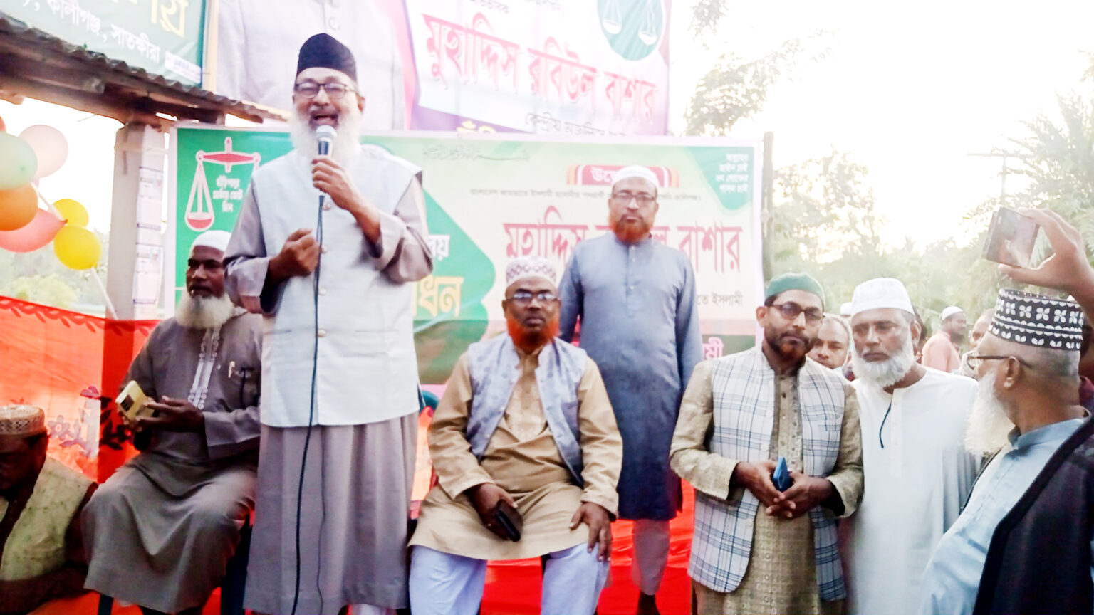 চাম্পাফুলে জামায়াত প্রার্থীর নির্বাচনী কার্যালয় উদ্বোধন