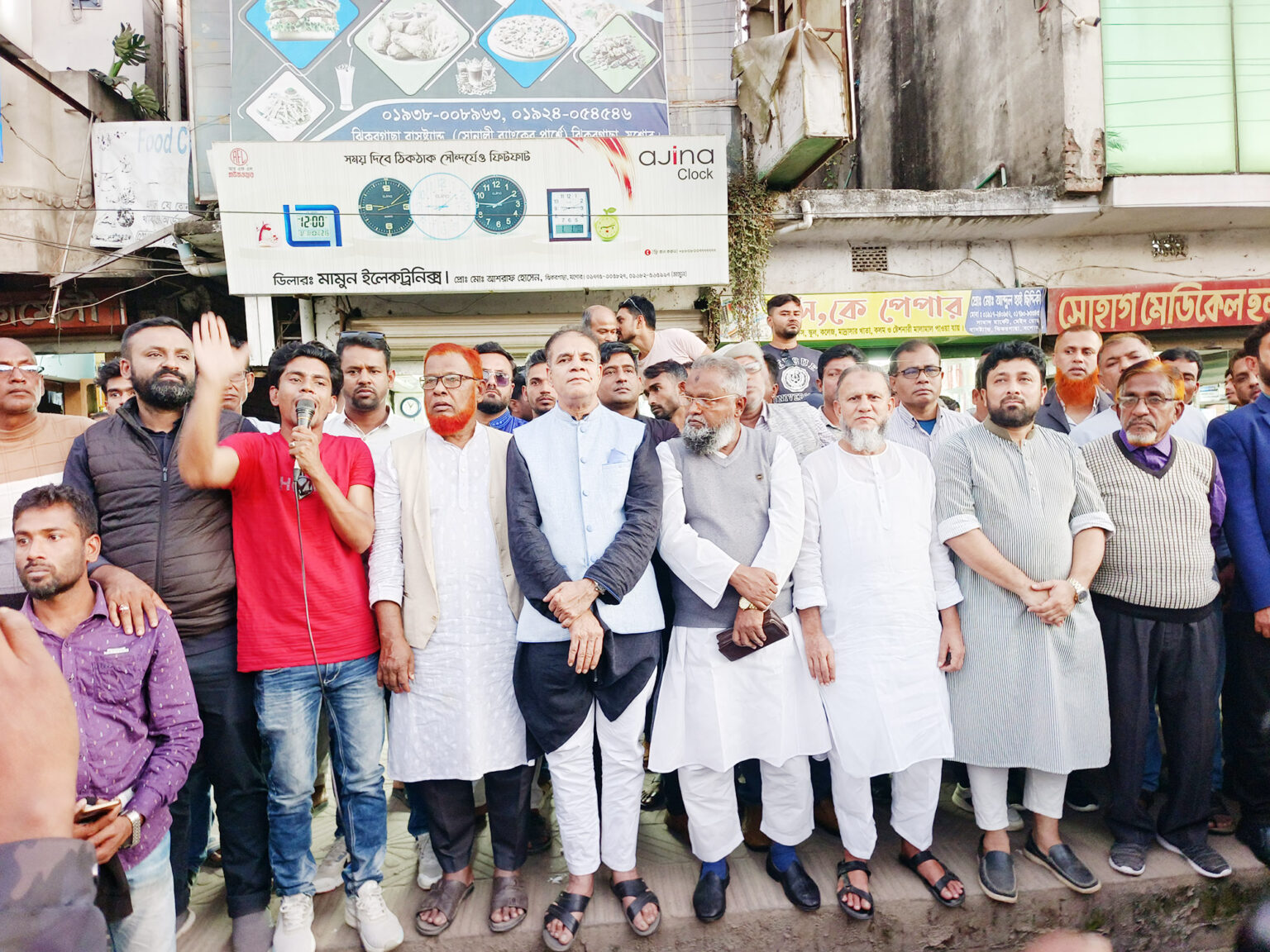 ঝিকরগাছায় বিএনপির তারুণ্যের সমাবেশে প্রার্থী পরিবর্তনের দাবি