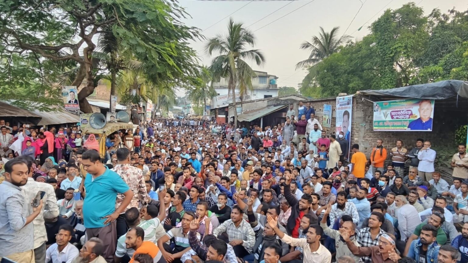 আন্দোলন গড়ালো ১১তম দিনে : ডা. শহিদুল আলমের মানোনয়নদাবিতে অবস্থান কর্মসূচি পালন