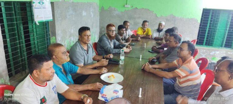 পাইকগাছা প্রেসক্লাবে সাংবাদিকদের সাথে ওসির মতবিনিময়