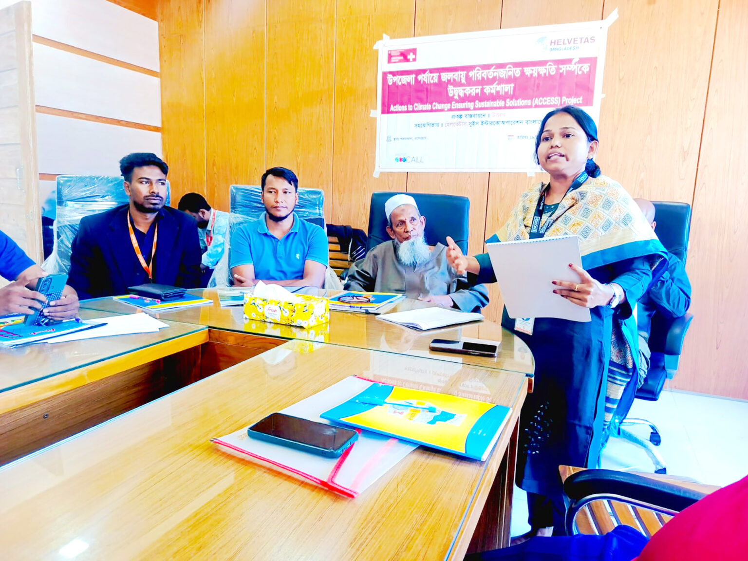 শরণখোলায় জলবায়ু পরিবর্তনজনিত ক্ষয়ক্ষতি সম্পর্কে উদ্বুদ্ধকরণ কর্মশালা অনুষ্ঠিত