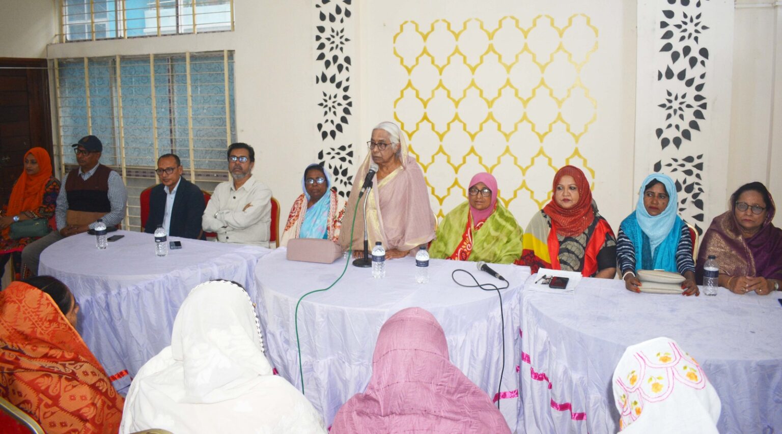 ২ নম্বর ওয়ার্ড মহিলাদলের পরিচিতি সভা অনুষ্ঠিত