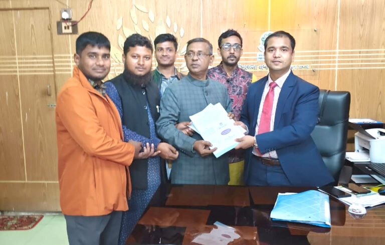 যশোর-৪ ও ৫ আসনে গণঅধিকার পরিষদের মনোনয়নপত্র সংগ্রহ