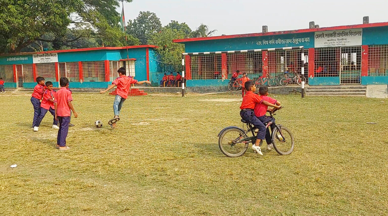 কালীগঞ্জে ১৩৩টি প্রাথমিক বিদ্যালয়ে হয়নি বার্ষিক পরীক্ষা