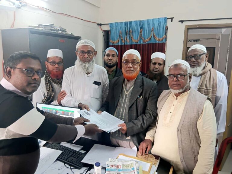 যশোরে দুই দিনে ১১ প্রার্থীর মনোনয়ন সংগ্রহ, প্রার্থীদের লেভেল প্লেয়িং ফিল্ডের সংশয়