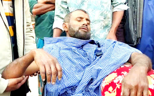 প্রচারণার প্রথমদিনেই কালীগঞ্জে প্রতিপক্ষের হামলায় আহত ৩