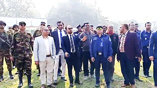 শ্রীপুরের ৫৮ ভোটকেন্দ্র ঘুরে দেখলেন জেলা প্রশাসক