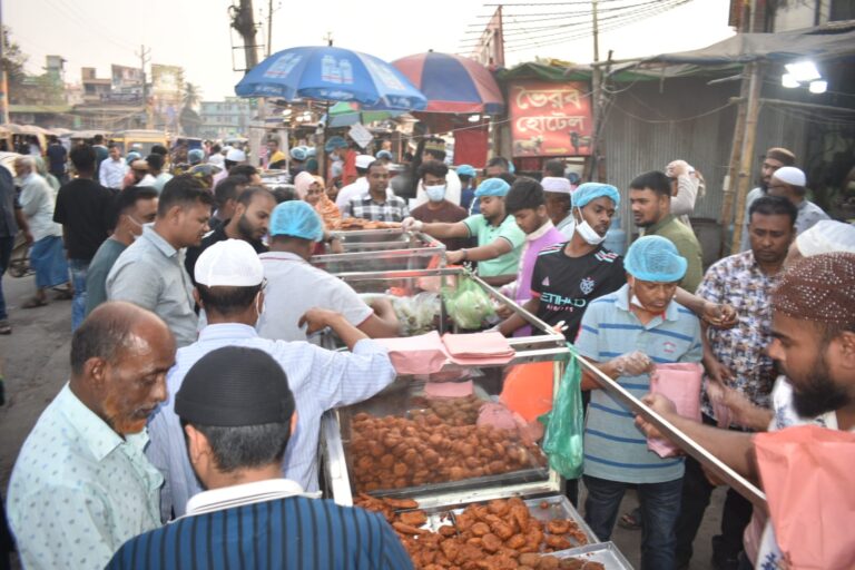যশোরে রমজানের শুরুতেই রেশমি জিলাপি বিক্রির হিড়িক