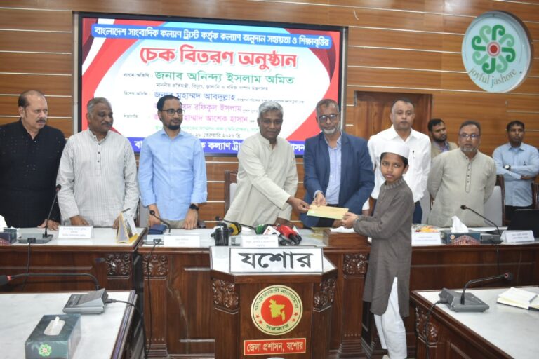 সমালোচনা হতে হবে গঠনমূলক : বিদ্যুৎ প্রতিমন্ত্রী