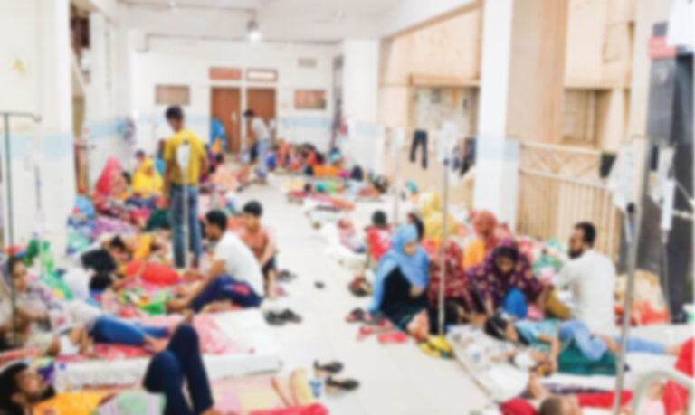 যশোর জেনারেল হাসপাতালে শিশু রোগীর উপচে পড়া ভিড়