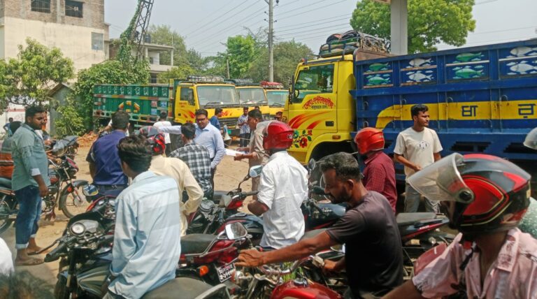 কোটচাঁদপুরে তেল পাম্পে ভ্রাম্যমাণ আদালতের অভিযান
