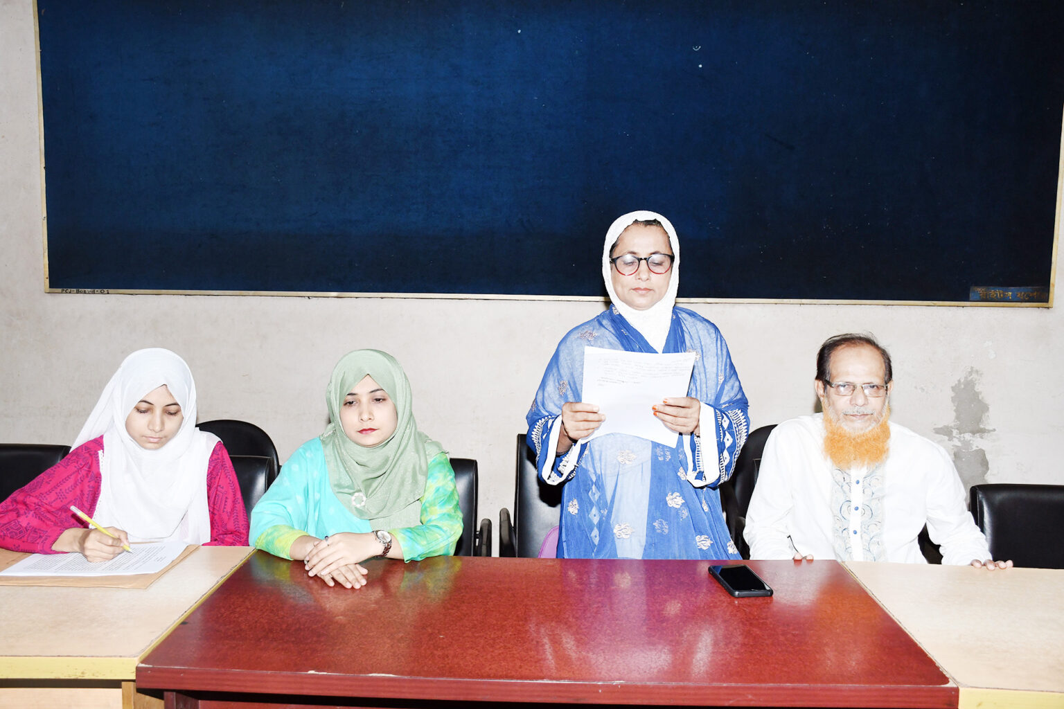 যশোরে ভাড়া না দিয়ে ভবন দখলের অভিযোগে সংবাদ সম্মেলন