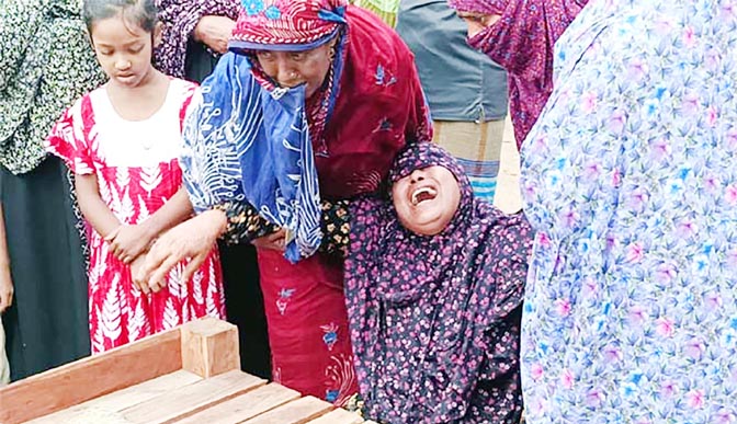 মহেশপুরে বৈদ্যুতিক সেচ পাম্পের তারে জড়িয়ে মামা-ভাগ্নের মৃত্যু