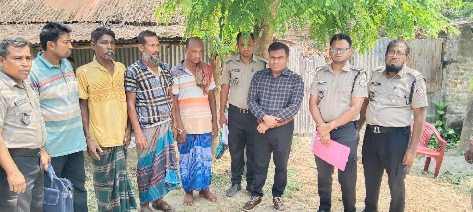 জীবননগরে মাদকবিরোধী অভিযানে ৩ জনের অর্থ ও কারাদণ্ড