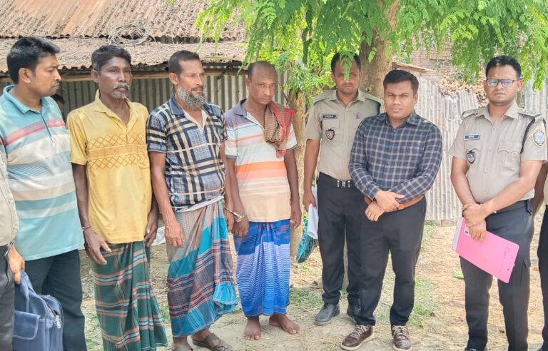 জীবননগরে মাদকবিরোধী অভিযানে ৩ জনের অর্থ ও কারাদণ্ড