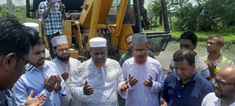 কপিলমুনির হরিঢালীতে শিখির খাল পুনঃখনন কাজ উদ্বোধন