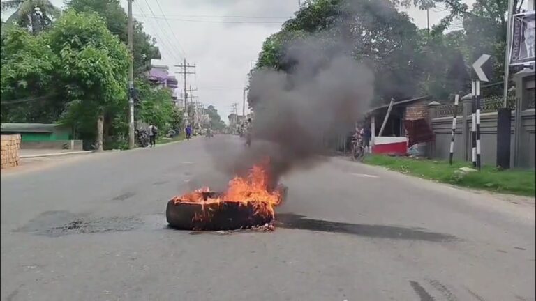 প্রধান আসামি গ্রেপ্তারের আশ্বাসে অভয়নগরের হরতাল প্রত্যাহার