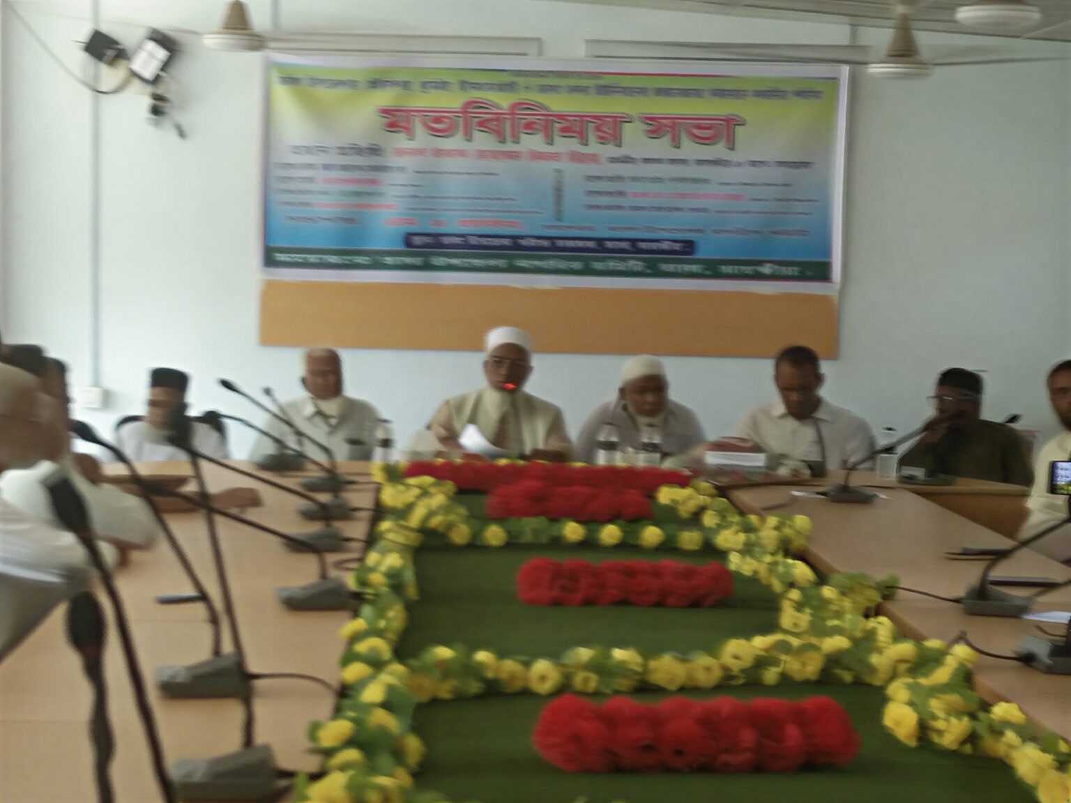 তালায় জলাবদ্ধতা নিরসনে এমপি’র মতবিনিময়