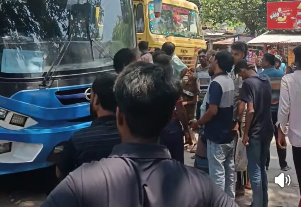 কোটচাঁদপুরে অজ্ঞান পার্টির কবলে ২ গরু ব্যবসায়ী, ১০ লাখ টাকা খোয়ালেন কোটচাঁদপুরে অজ্ঞান পার্টির কবলে ২ গরু ব্যবসায়ী, ১০ লাখ টাকা খোয়ালেন