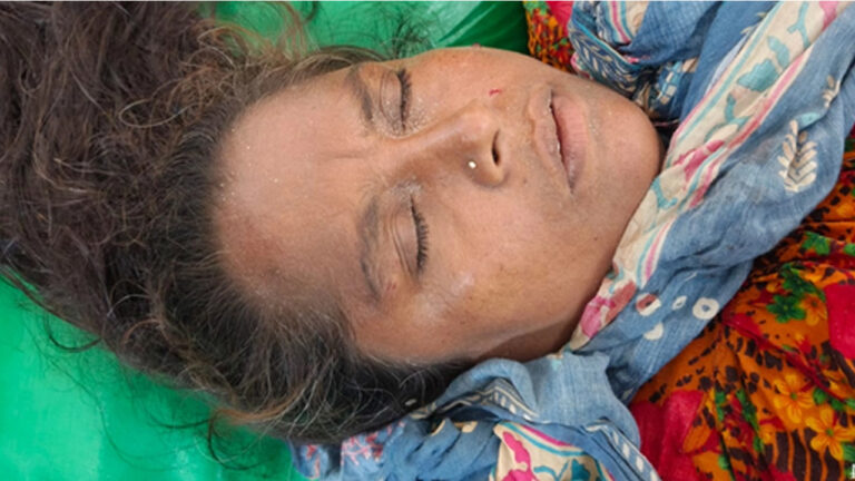 থানার পুরাতন ভবন ভাঙার সময় ককটেল বিস্ফোরণে নারী শ্রমিক আহত