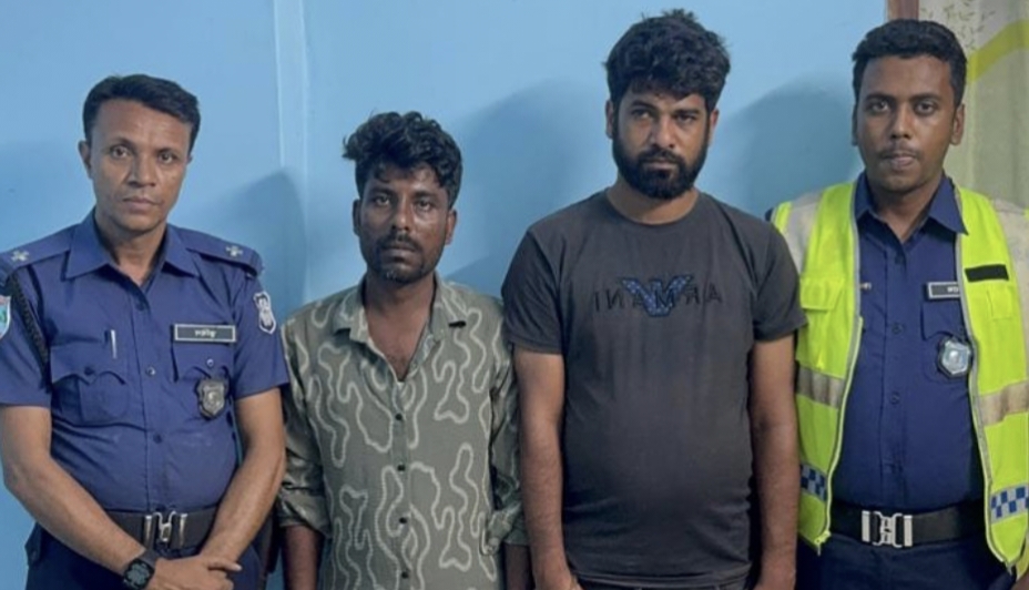 ব্ল্যাকমেইলিং সিন্ডিকেটের দুই সদস্য আটক ব্ল্যাকমেইলিং সিন্ডিকেটের দুই সদস্য আটক