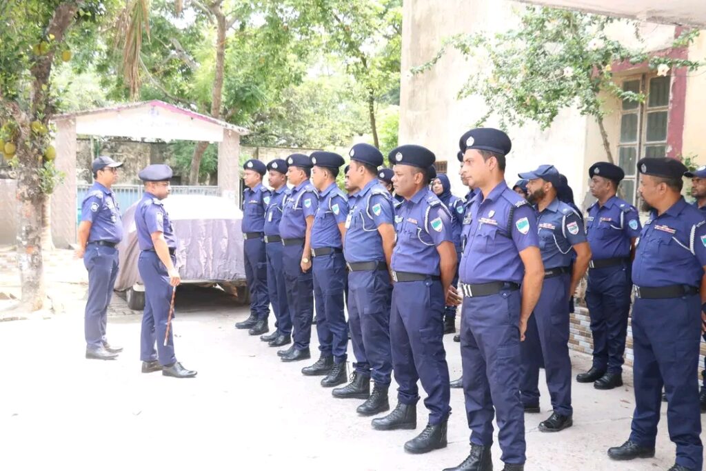 কালিগঞ্জ ও আশাশুনি থানা পরিদর্শনে সাতক্ষীরার পুলিশ সুপার