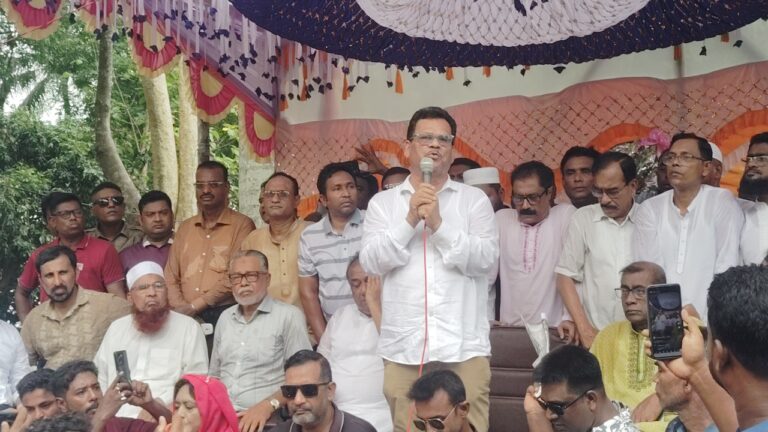 সাতক্ষীরা জেলা পরিষদের নবনিযুক্ত প্রশাসক হাবিবকে গণসংবর্ধনা