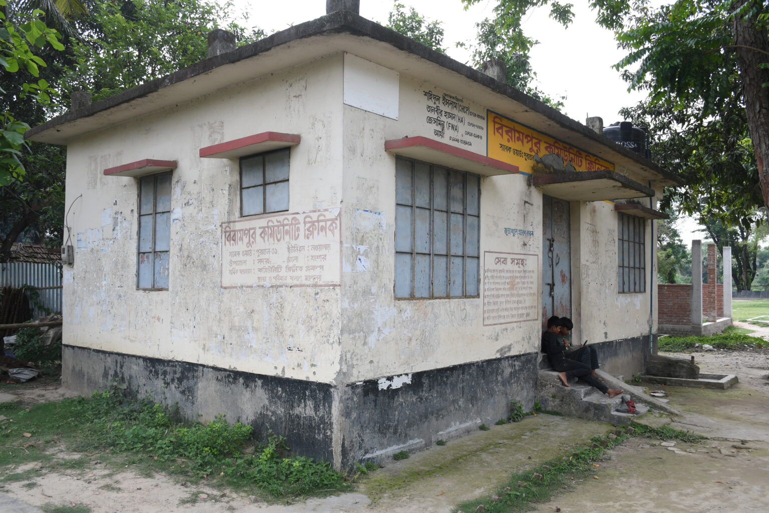 যশোরে সরকারি স্বাস্থ্যসেবায় ওষুধ সংকট প্রকট