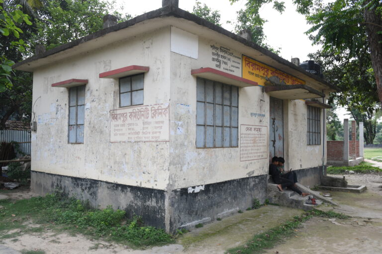 যশোরে সরকারি স্বাস্থ্যসেবায় ওষুধ সংকট প্রকট