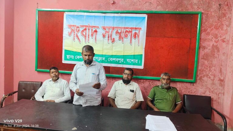কেশবপুরে ইউএনও’র কথা বলে বিএনপির নেতার ৫০ হাজার টাকা দাবি!
