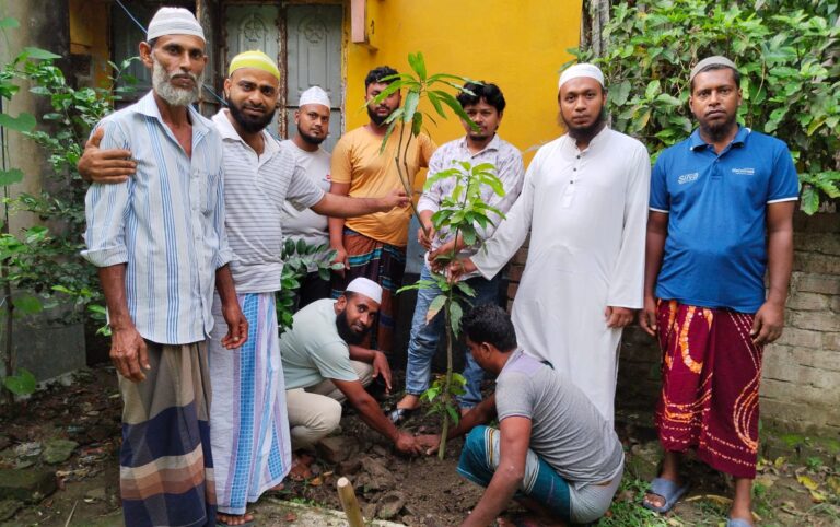 যশোরে ‘নবচেতনা’র ২ মাসব্যাপি বনায়ন কর্মসূচি উদ্বোধন