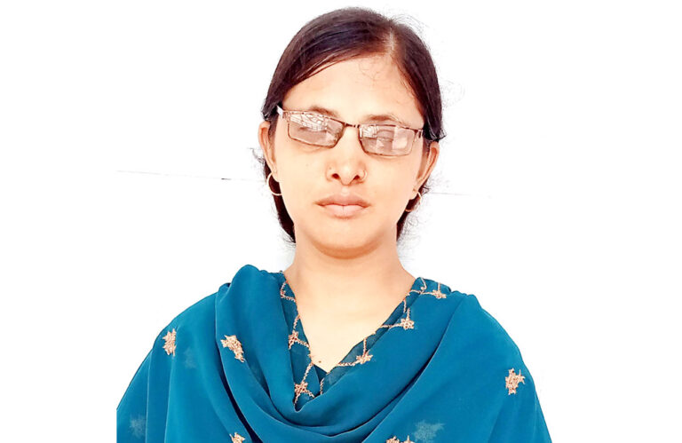 শ্রুতি লেখক সংকটে চাকরি বঞ্চিত শারমিন!