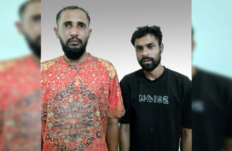 যশোরে প্রবাসীর হোয়াটসঅ্যাপ হ্যাক করে প্রায় ৭ লাখ টাকা প্রতারণা, আটক ২