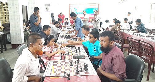 মাগুরায় আন্তর্জাতিক রেটিং দাবা প্রতিযোগিতা উদ্বোধন মাগুরায় আন্তর্জাতিক রেটিং দাবা প্রতিযোগিতা উদ্বোধন