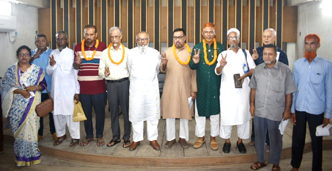 যশোর মোমিননগর সমবায় শিল্প ইউনিয়নের নির্বাচন সম্পন্ন যশোর মোমিননগর সমবায় শিল্প ইউনিয়নের নির্বাচন সম্পন্ন