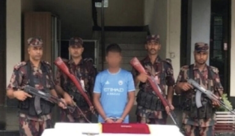 কোটি টাকা মূল্যের স্বর্ণের বারসহ আটক রিপন মৃধা দুই দিনের রিমান্ডে